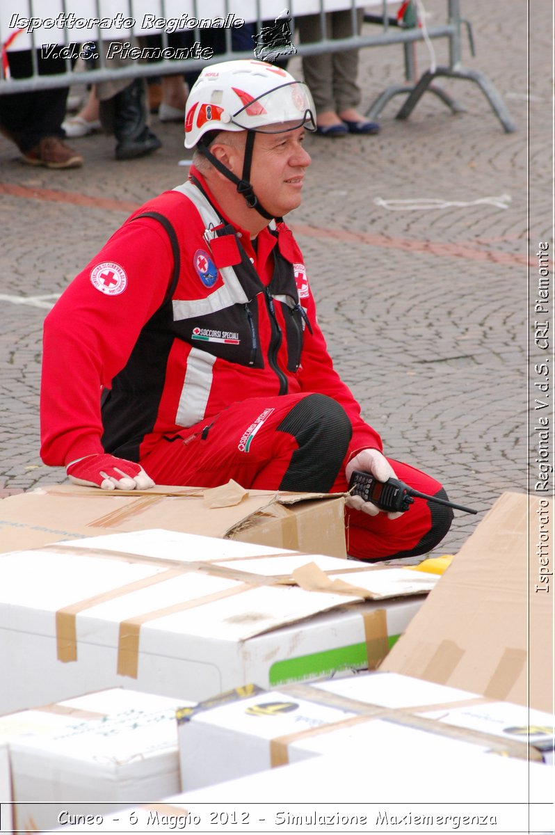 Cuneo - 6 Maggio 2012 - Simulazione Maxiemergenza- Croce Rossa Italiana - Ispettorato Regionale Volontari del Soccorso Piemonte