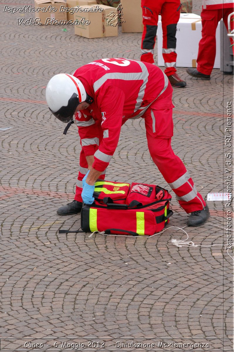 Cuneo - 6 Maggio 2012 - Simulazione Maxiemergenza- Croce Rossa Italiana - Ispettorato Regionale Volontari del Soccorso Piemonte