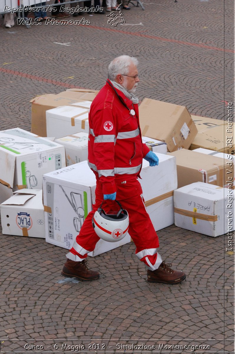 Cuneo - 6 Maggio 2012 - Simulazione Maxiemergenza- Croce Rossa Italiana - Ispettorato Regionale Volontari del Soccorso Piemonte