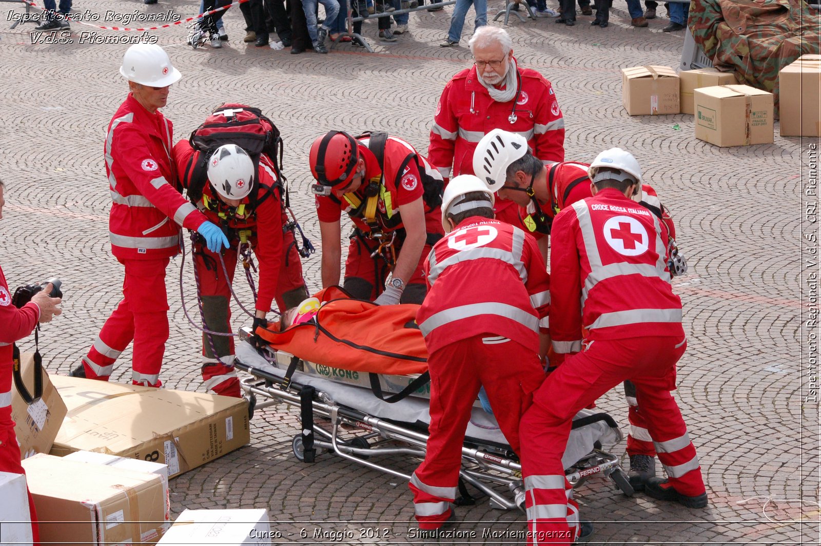 Cuneo - 6 Maggio 2012 - Simulazione Maxiemergenza- Croce Rossa Italiana - Ispettorato Regionale Volontari del Soccorso Piemonte