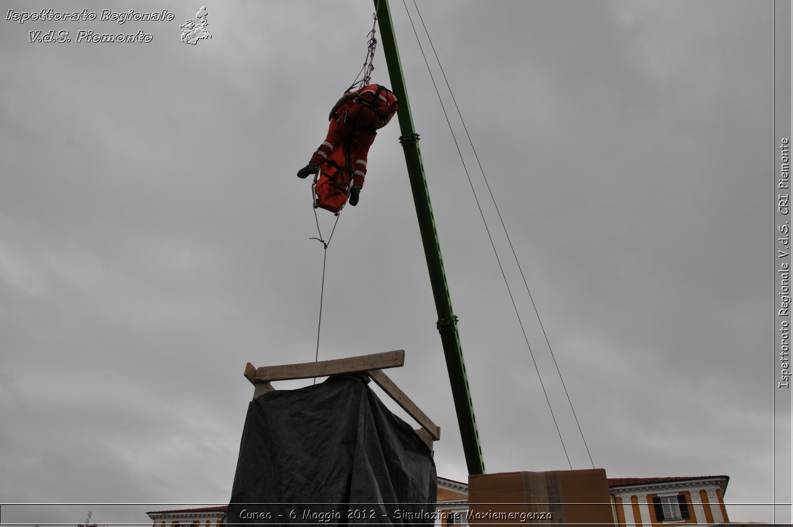 Cuneo - 6 Maggio 2012 - Simulazione Maxiemergenza- Croce Rossa Italiana - Ispettorato Regionale Volontari del Soccorso Piemonte