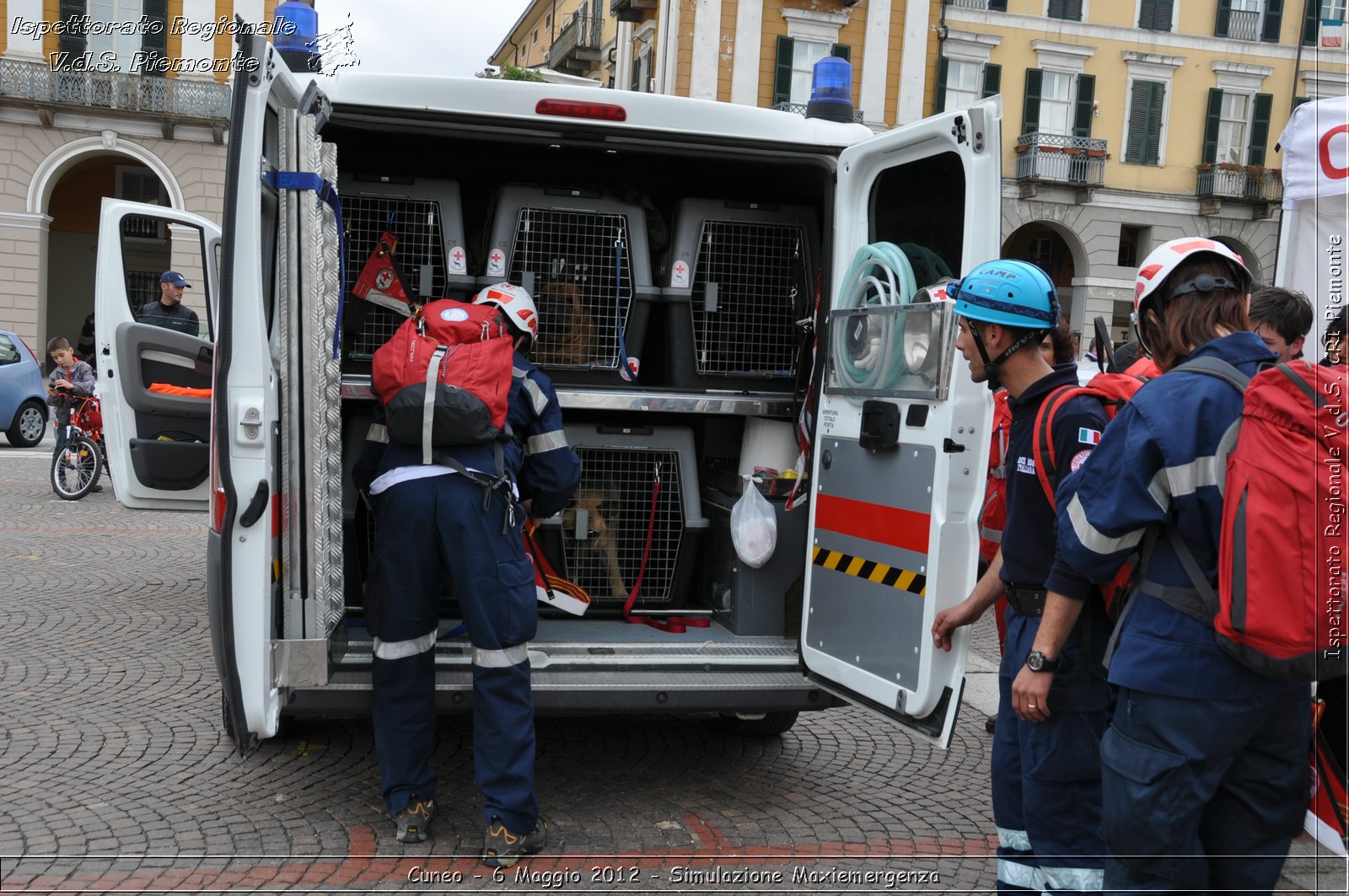 Cuneo - 6 Maggio 2012 - Simulazione Maxiemergenza- Croce Rossa Italiana - Ispettorato Regionale Volontari del Soccorso Piemonte