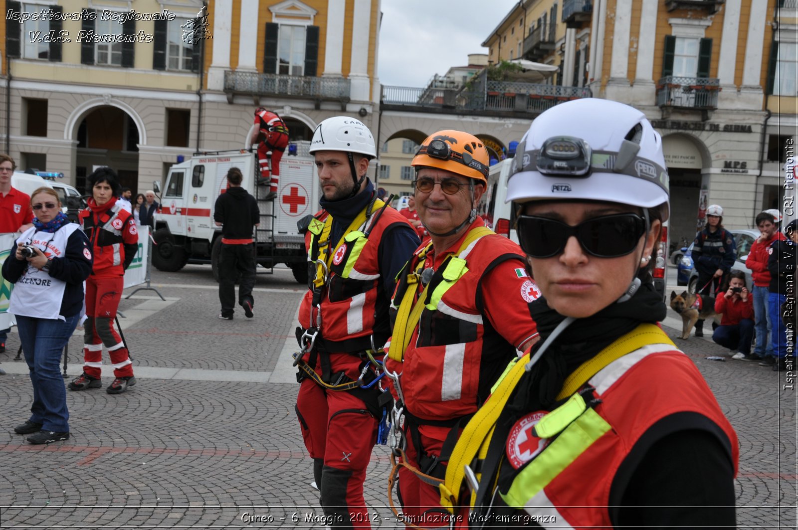 Cuneo - 6 Maggio 2012 - Simulazione Maxiemergenza- Croce Rossa Italiana - Ispettorato Regionale Volontari del Soccorso Piemonte