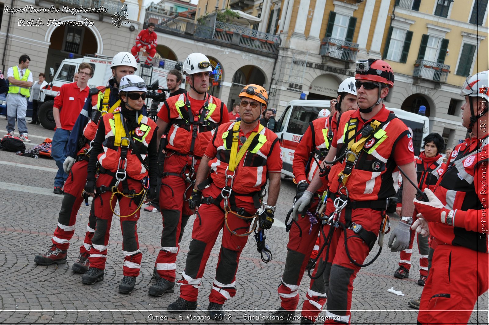 Cuneo - 6 Maggio 2012 - Simulazione Maxiemergenza- Croce Rossa Italiana - Ispettorato Regionale Volontari del Soccorso Piemonte