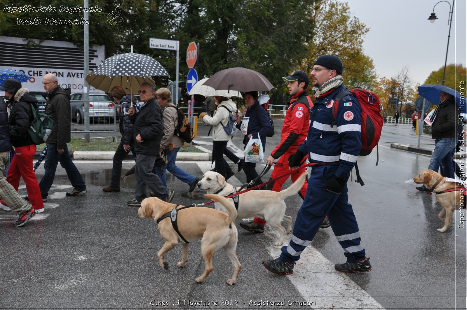 Cuneo 11 Novembre 2012 - Assistenza Stracni - Croce Rossa Italiana - Ispettorato Regionale Volontari del Soccorso del Piemonte