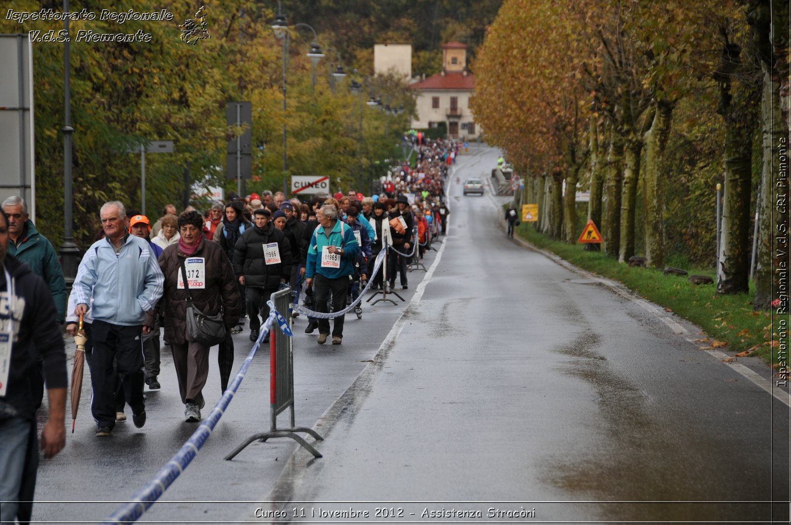 Cuneo 11 Novembre 2012 - Assistenza Stracni - Croce Rossa Italiana - Ispettorato Regionale Volontari del Soccorso del Piemonte