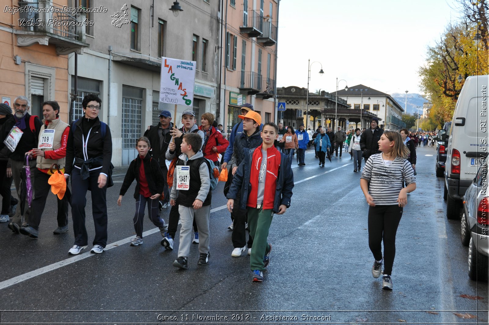 Cuneo 11 Novembre 2012 - Assistenza Stracni - Croce Rossa Italiana - Ispettorato Regionale Volontari del Soccorso del Piemonte