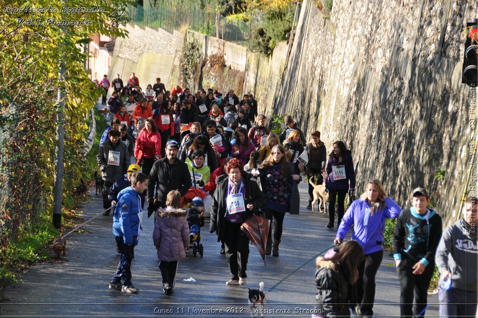 Cuneo 11 Novembre 2012 - Assistenza Stracni - Croce Rossa Italiana - Ispettorato Regionale Volontari del Soccorso del Piemonte