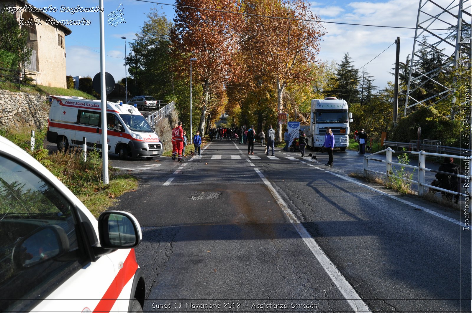 Cuneo 11 Novembre 2012 - Assistenza Stracni - Croce Rossa Italiana - Ispettorato Regionale Volontari del Soccorso del Piemonte