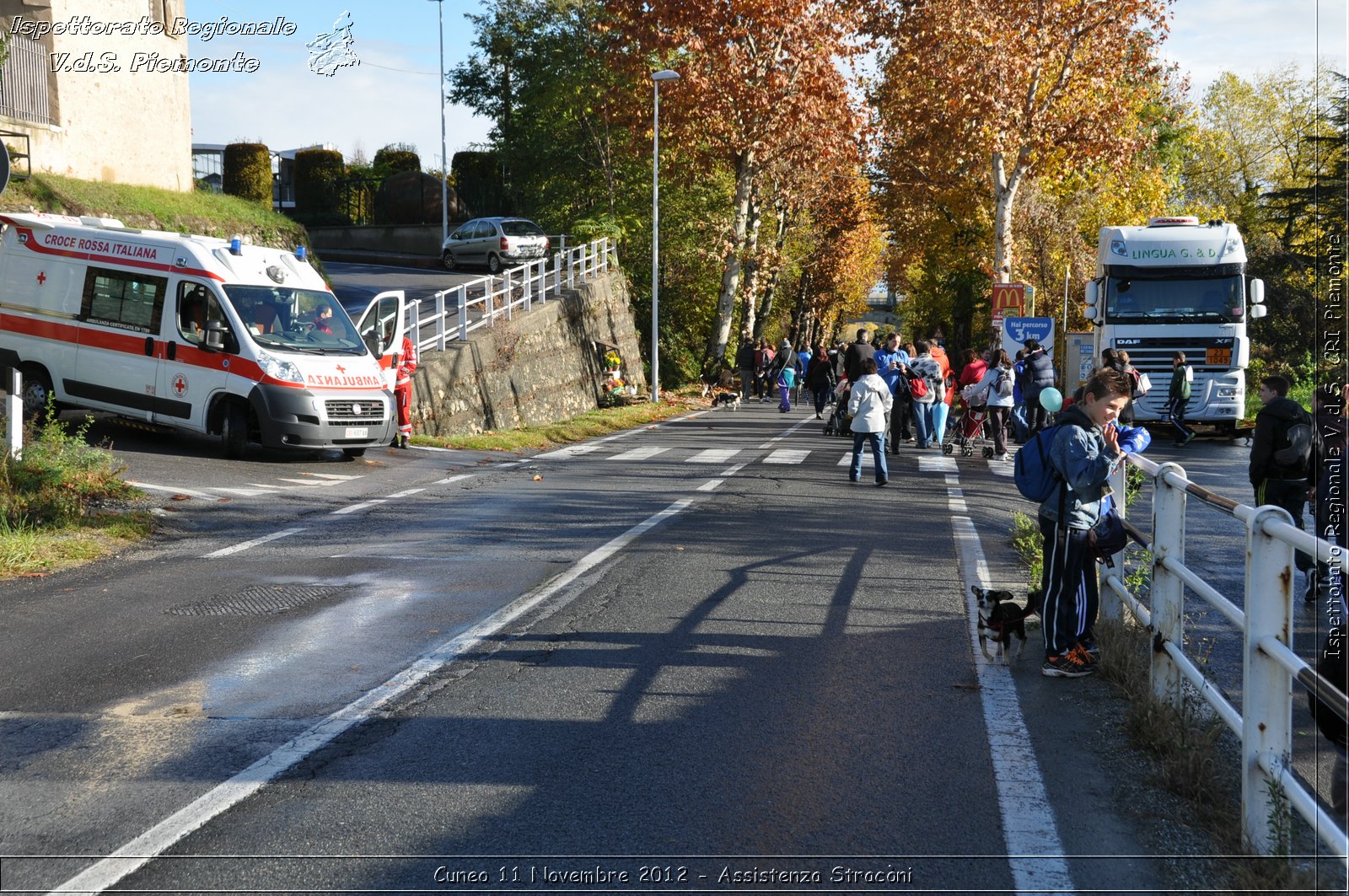 Cuneo 11 Novembre 2012 - Assistenza Stracni - Croce Rossa Italiana - Ispettorato Regionale Volontari del Soccorso del Piemonte