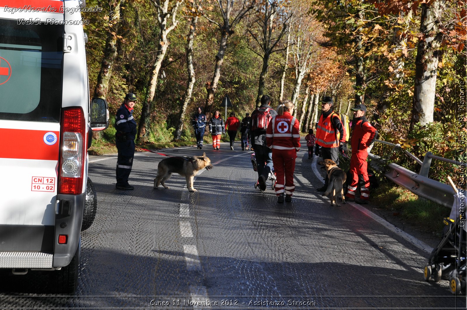 Cuneo 11 Novembre 2012 - Assistenza Stracni - Croce Rossa Italiana - Ispettorato Regionale Volontari del Soccorso del Piemonte