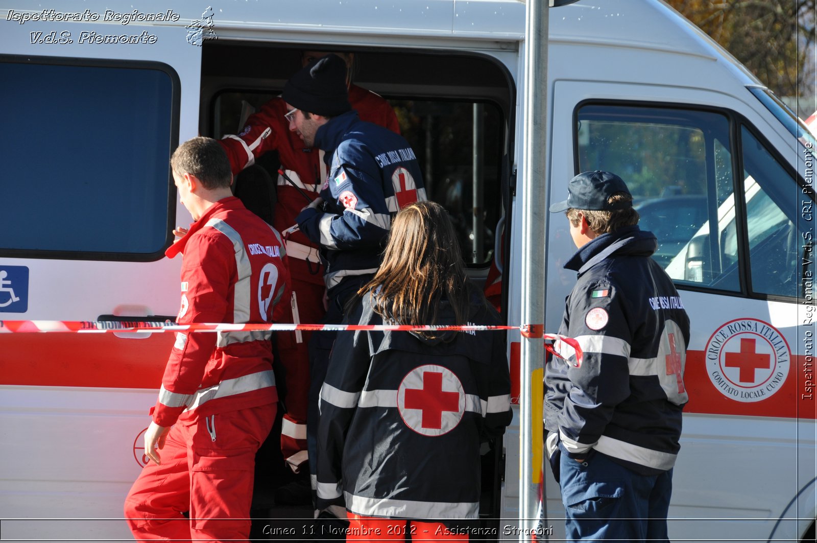 Cuneo 11 Novembre 2012 - Assistenza Stracni - Croce Rossa Italiana - Ispettorato Regionale Volontari del Soccorso del Piemonte