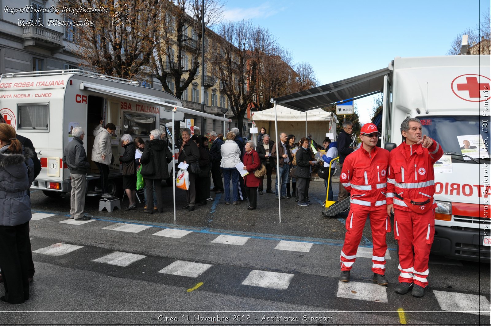 Cuneo 11 Novembre 2012 - Assistenza Stracni - Croce Rossa Italiana - Ispettorato Regionale Volontari del Soccorso del Piemonte