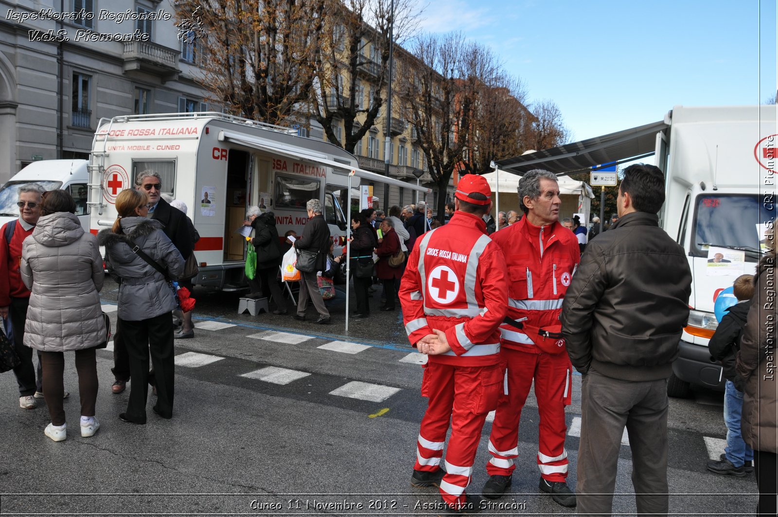 Cuneo 11 Novembre 2012 - Assistenza Stracni - Croce Rossa Italiana - Ispettorato Regionale Volontari del Soccorso del Piemonte