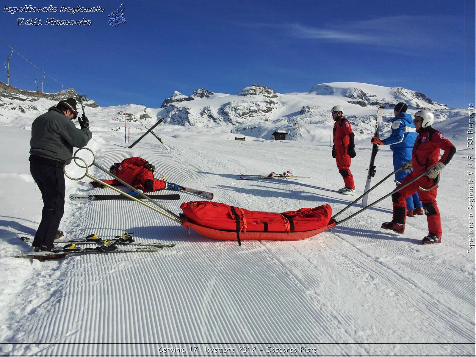 Cervinia 17 Novembre 2012 - Soccorso Piste - Croce Rossa Italiana - Ispettorato Regionale Volontari del Soccorso del Piemonte