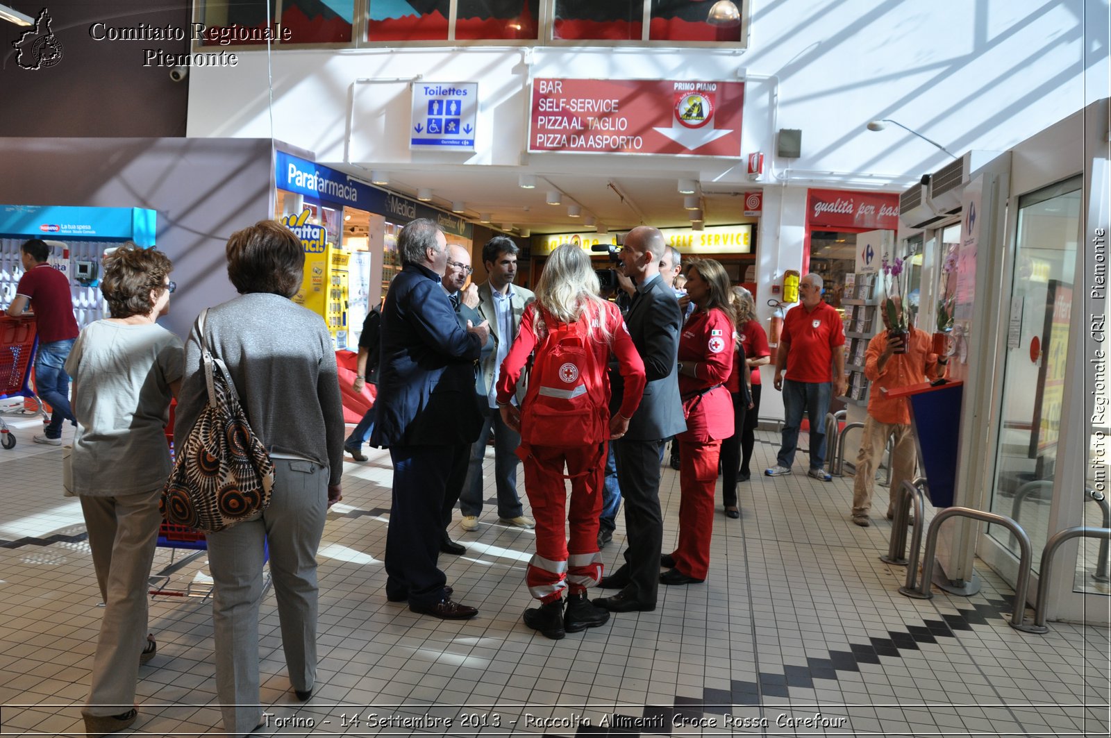 Torino - 14 Settembre 2013 - Raccolta Alimenti Croce Rossa Carefour - Croce Rossa Italiana - Comitato Regionale del Piemonte