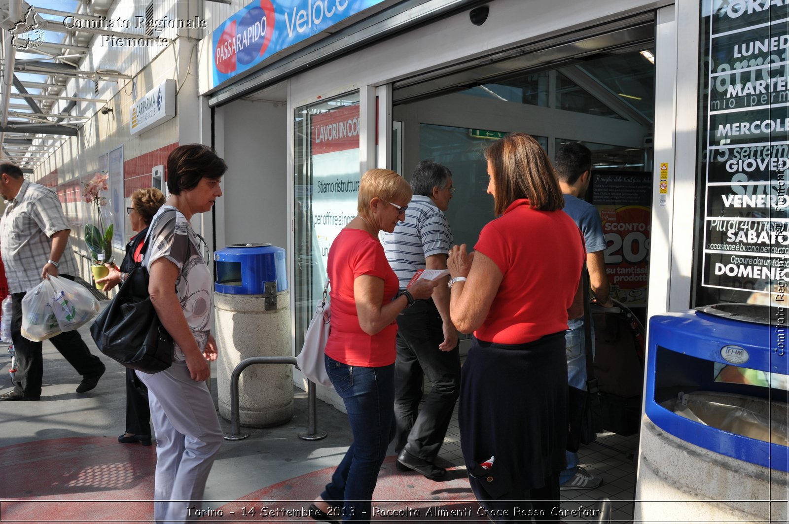 Torino - 14 Settembre 2013 - Raccolta Alimenti Croce Rossa Carefour - Croce Rossa Italiana - Comitato Regionale del Piemonte