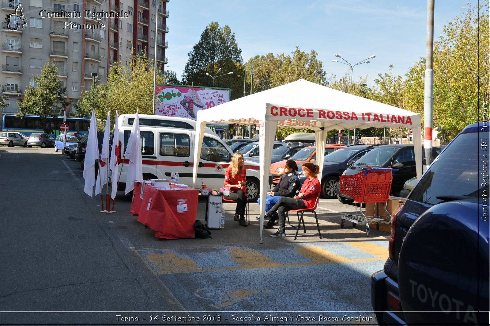 Torino - 14 Settembre 2013 - Raccolta Alimenti Croce Rossa Carefour - Croce Rossa Italiana - Comitato Regionale del Piemonte