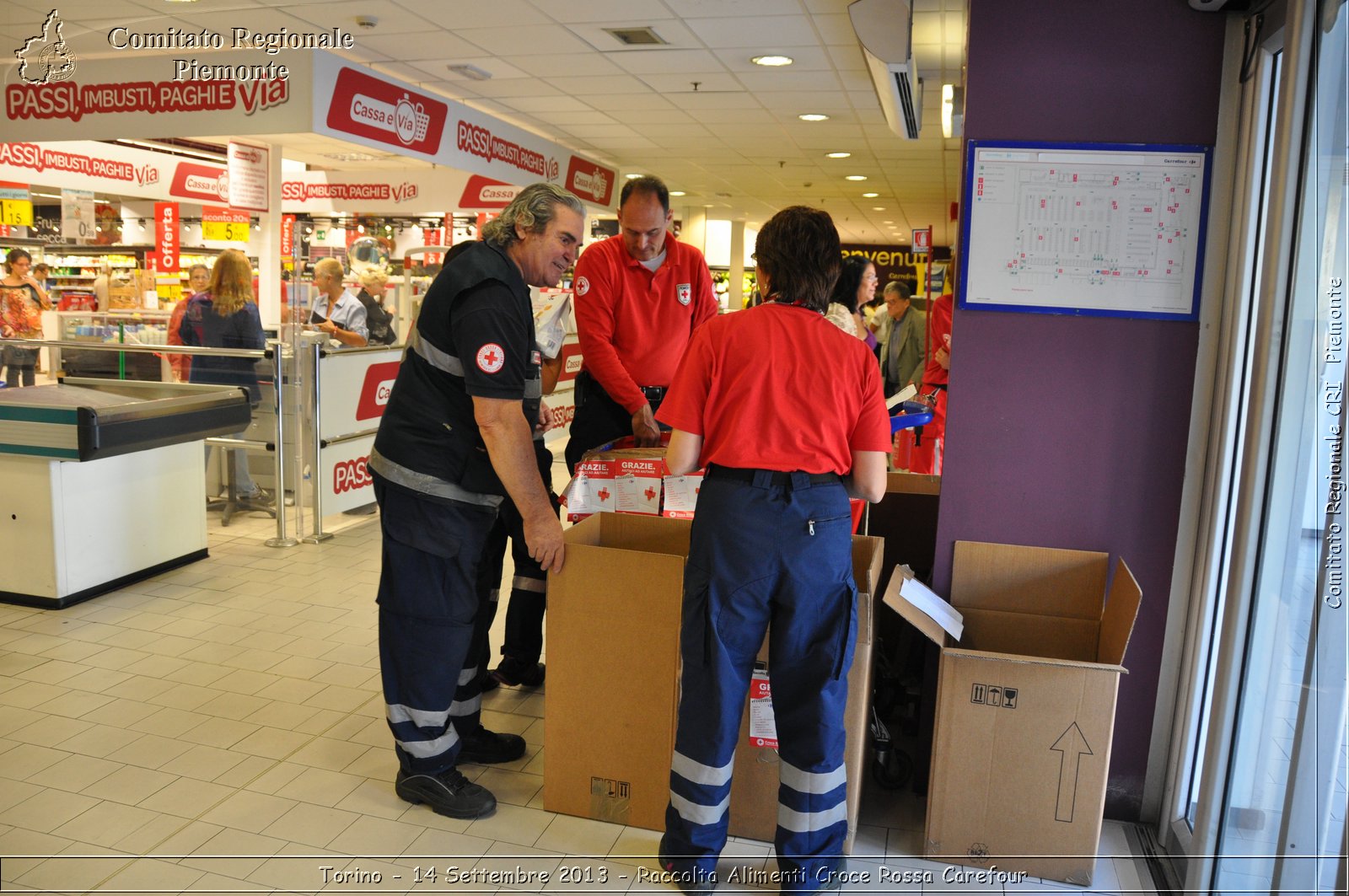 Torino - 14 Settembre 2013 - Raccolta Alimenti Croce Rossa Carefour - Croce Rossa Italiana - Comitato Regionale del Piemonte