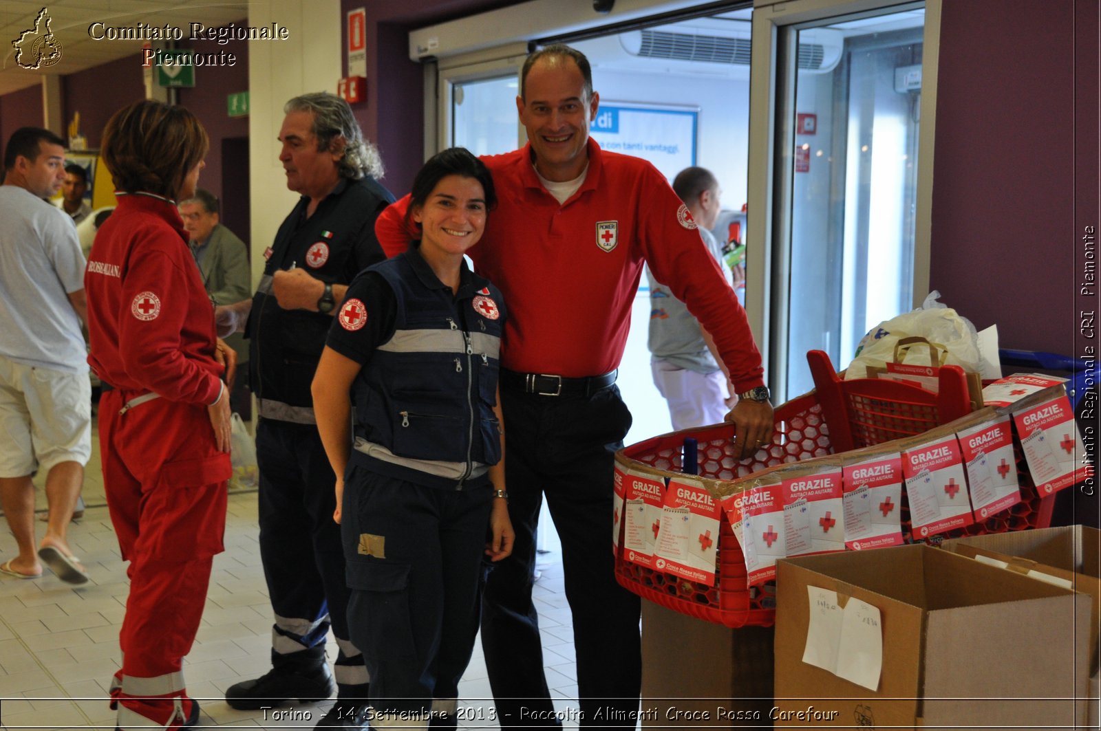 Torino - 14 Settembre 2013 - Raccolta Alimenti Croce Rossa Carefour - Croce Rossa Italiana - Comitato Regionale del Piemonte