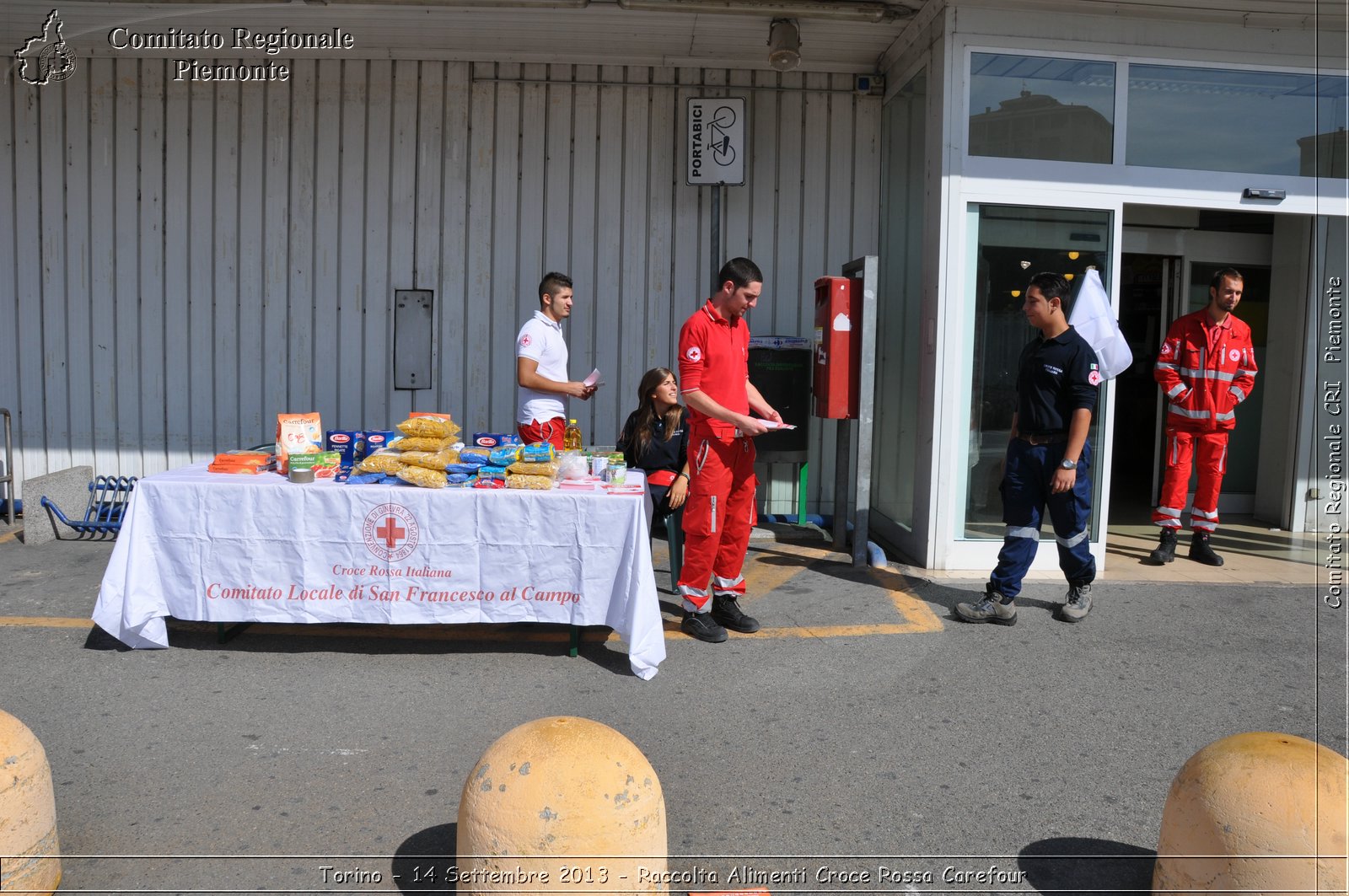 Torino - 14 Settembre 2013 - Raccolta Alimenti Croce Rossa Carefour - Croce Rossa Italiana - Comitato Regionale del Piemonte