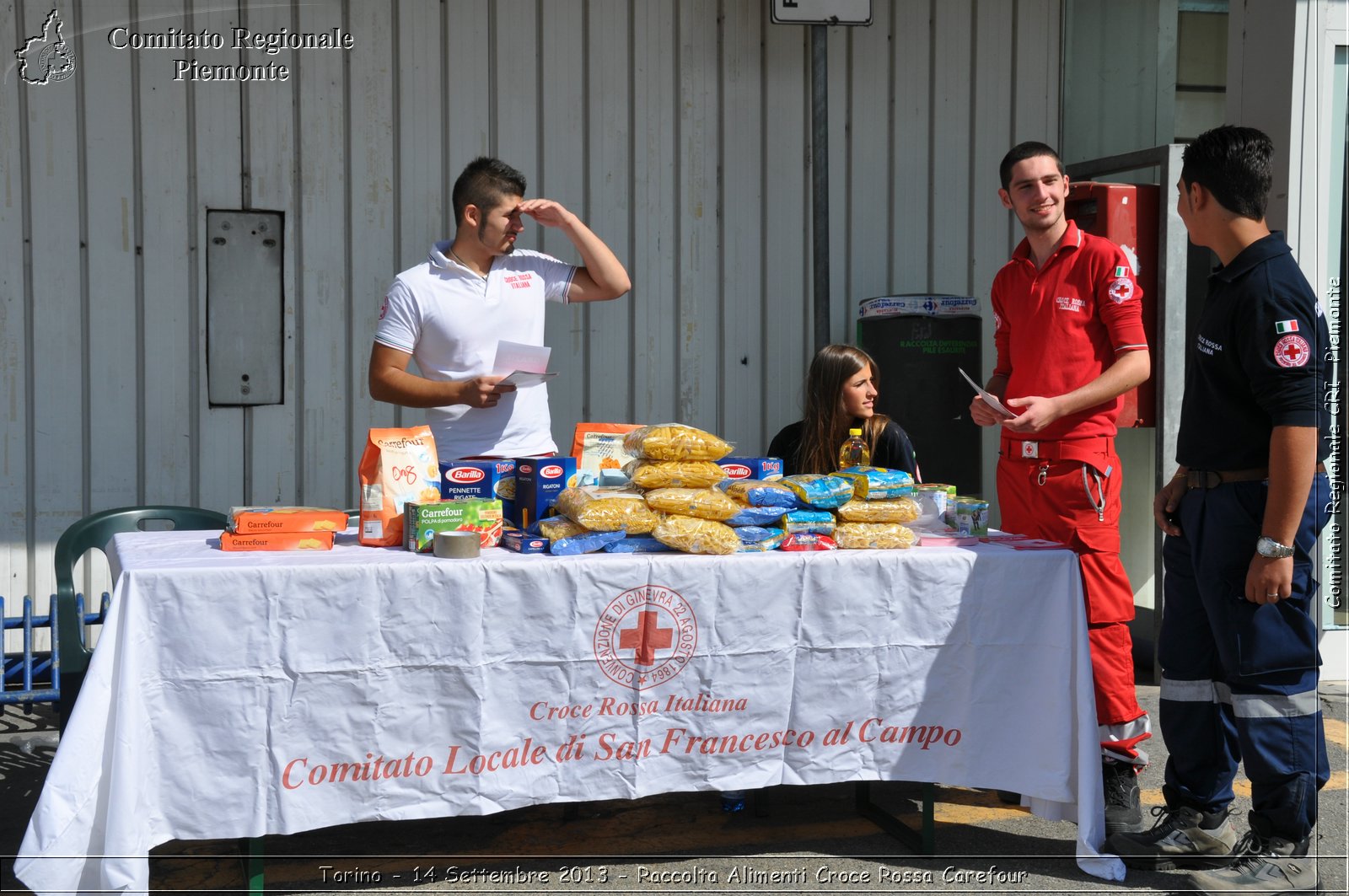 Torino - 14 Settembre 2013 - Raccolta Alimenti Croce Rossa Carefour - Croce Rossa Italiana - Comitato Regionale del Piemonte