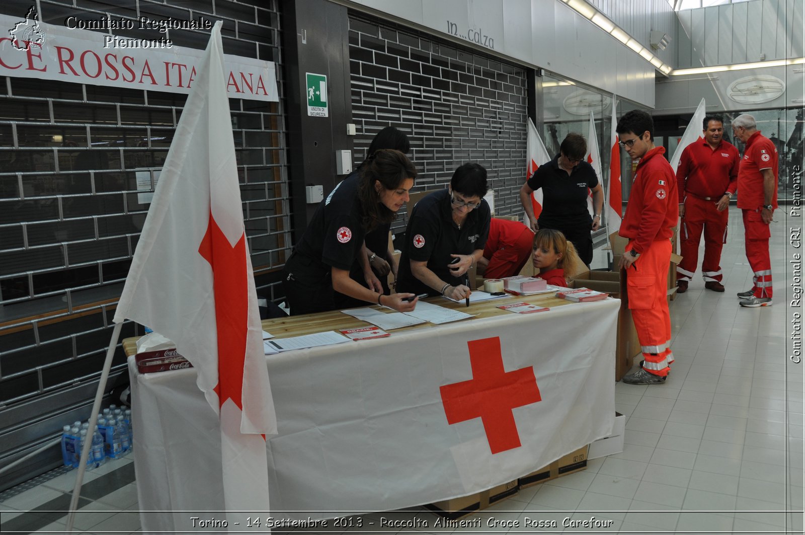 Torino - 14 Settembre 2013 - Raccolta Alimenti Croce Rossa Carefour - Croce Rossa Italiana - Comitato Regionale del Piemonte