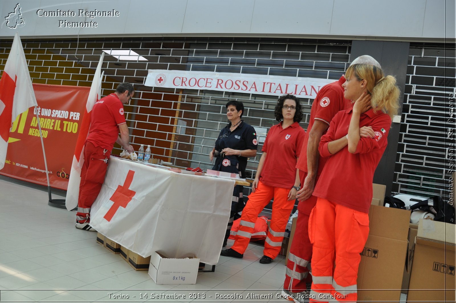 Torino - 14 Settembre 2013 - Raccolta Alimenti Croce Rossa Carefour - Croce Rossa Italiana - Comitato Regionale del Piemonte