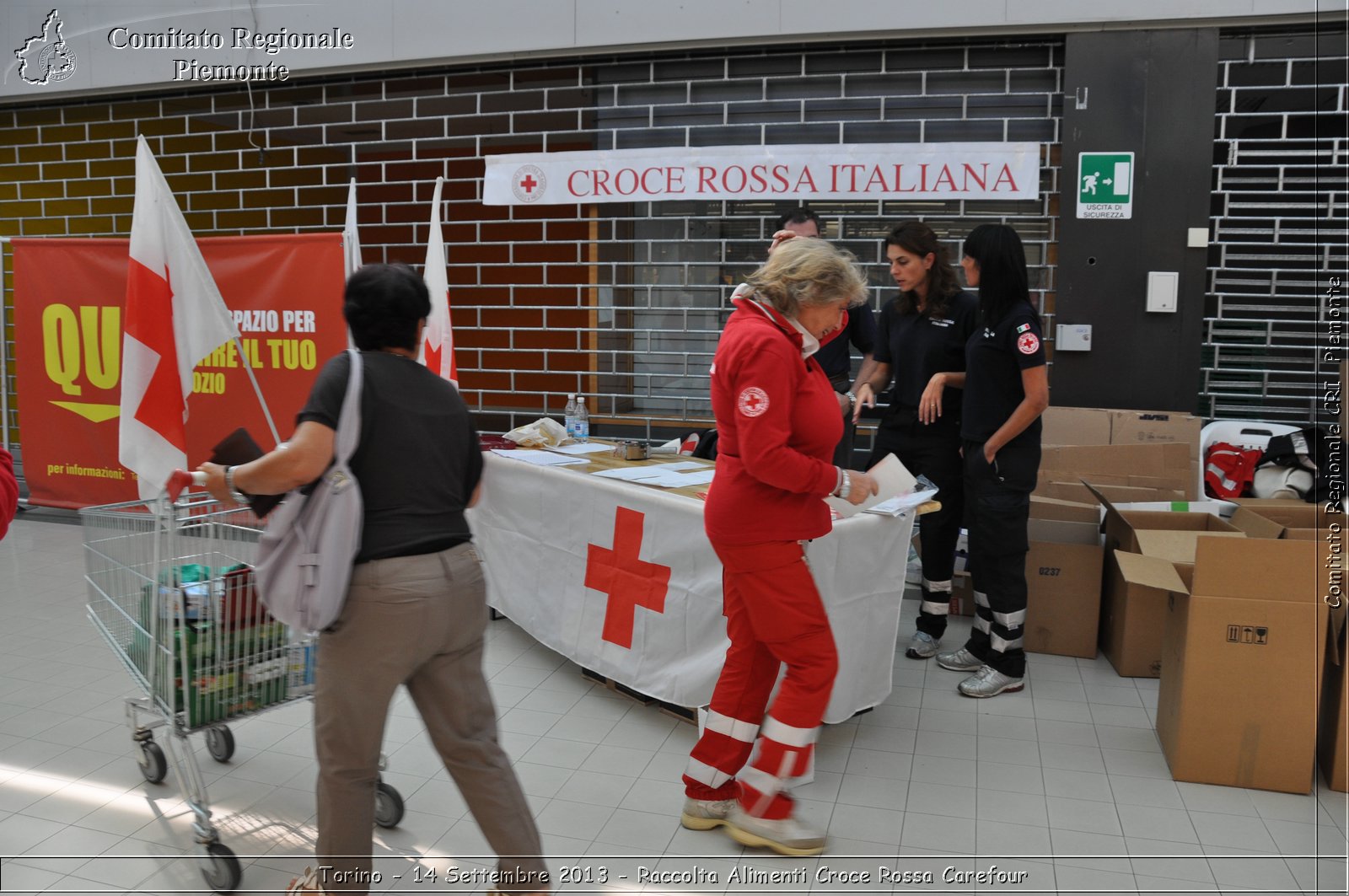 Torino - 14 Settembre 2013 - Raccolta Alimenti Croce Rossa Carefour - Croce Rossa Italiana - Comitato Regionale del Piemonte