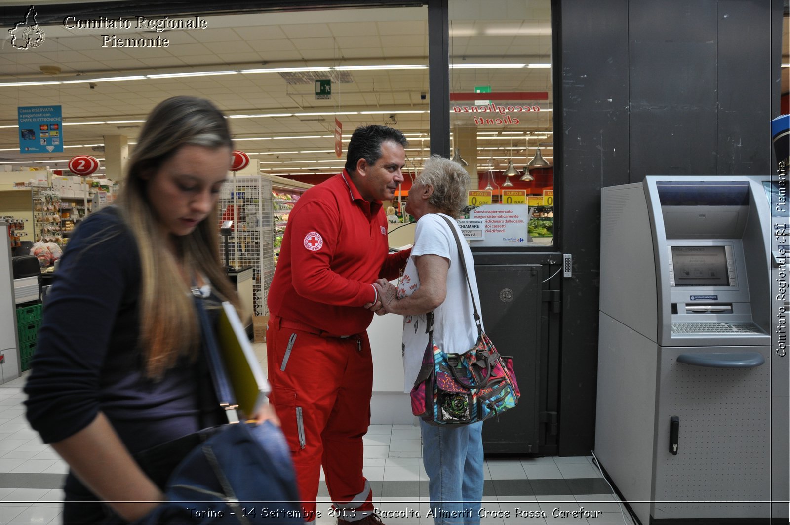 Torino - 14 Settembre 2013 - Raccolta Alimenti Croce Rossa Carefour - Croce Rossa Italiana - Comitato Regionale del Piemonte