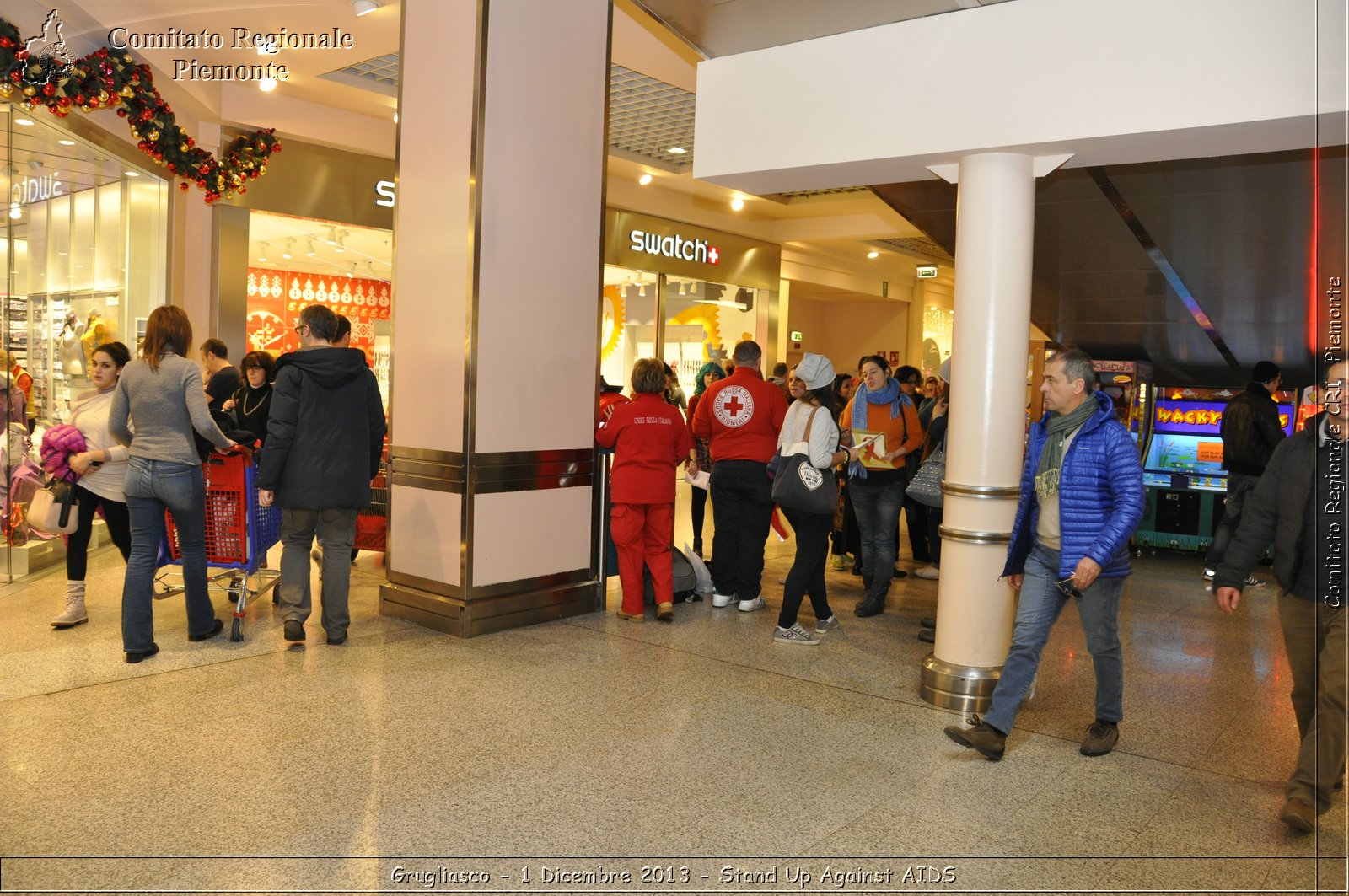 Grugliasco - 1 Dicembre 2013 - Stand Up Against AIDS - Comitato Regionale del Piemonte