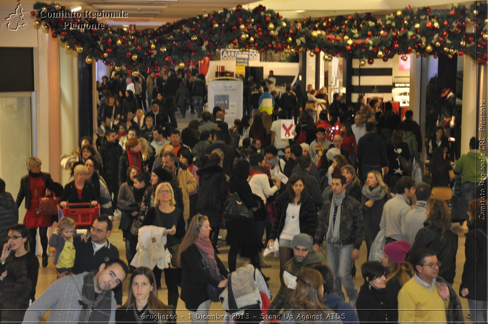 Grugliasco - 1 Dicembre 2013 - Stand Up Against AIDS - Comitato Regionale del Piemonte