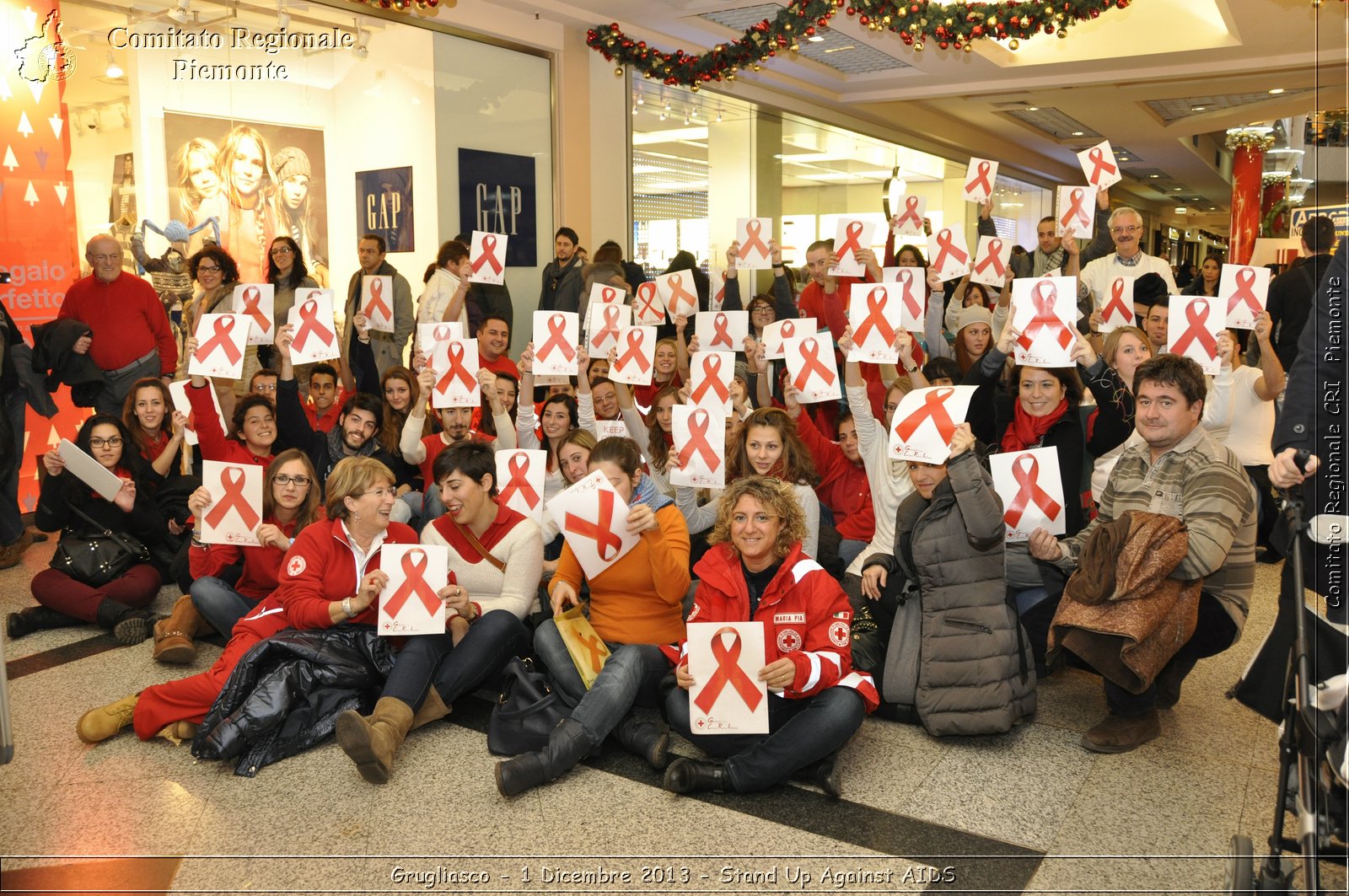 Grugliasco - 1 Dicembre 2013 - Stand Up Against AIDS - Comitato Regionale del Piemonte