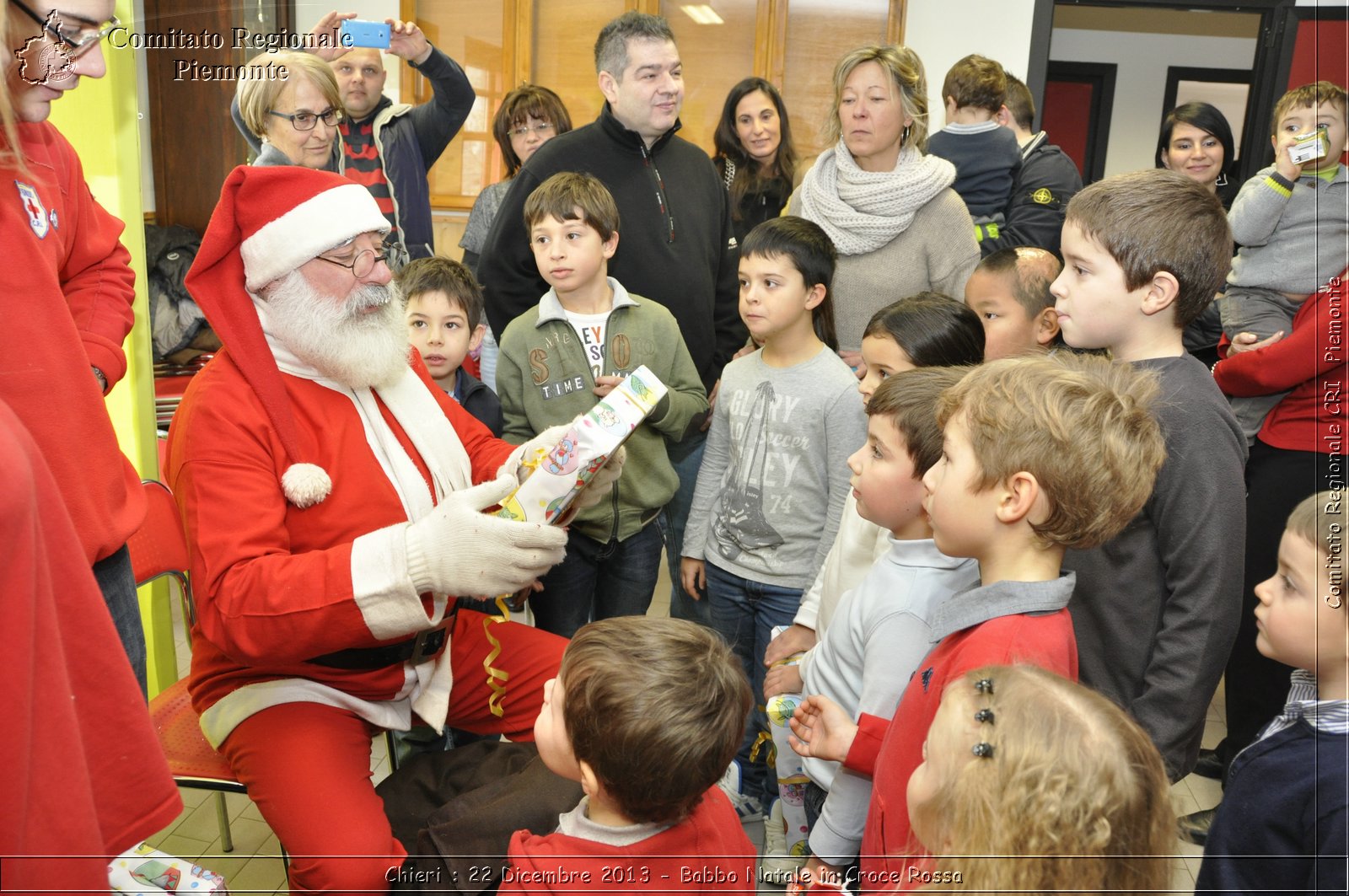 Chieri - 22 Dicembre 2013 - Babbo Natale in Croce Rossa - Comitato Regionale del Piemonte