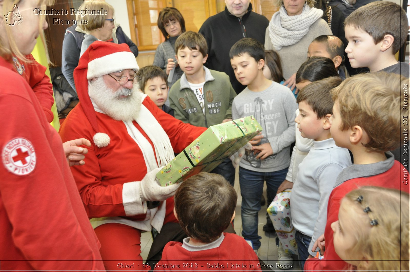 Chieri - 22 Dicembre 2013 - Babbo Natale in Croce Rossa - Comitato Regionale del Piemonte