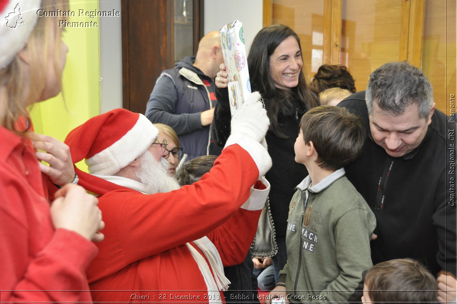 Chieri - 22 Dicembre 2013 - Babbo Natale in Croce Rossa - Comitato Regionale del Piemonte