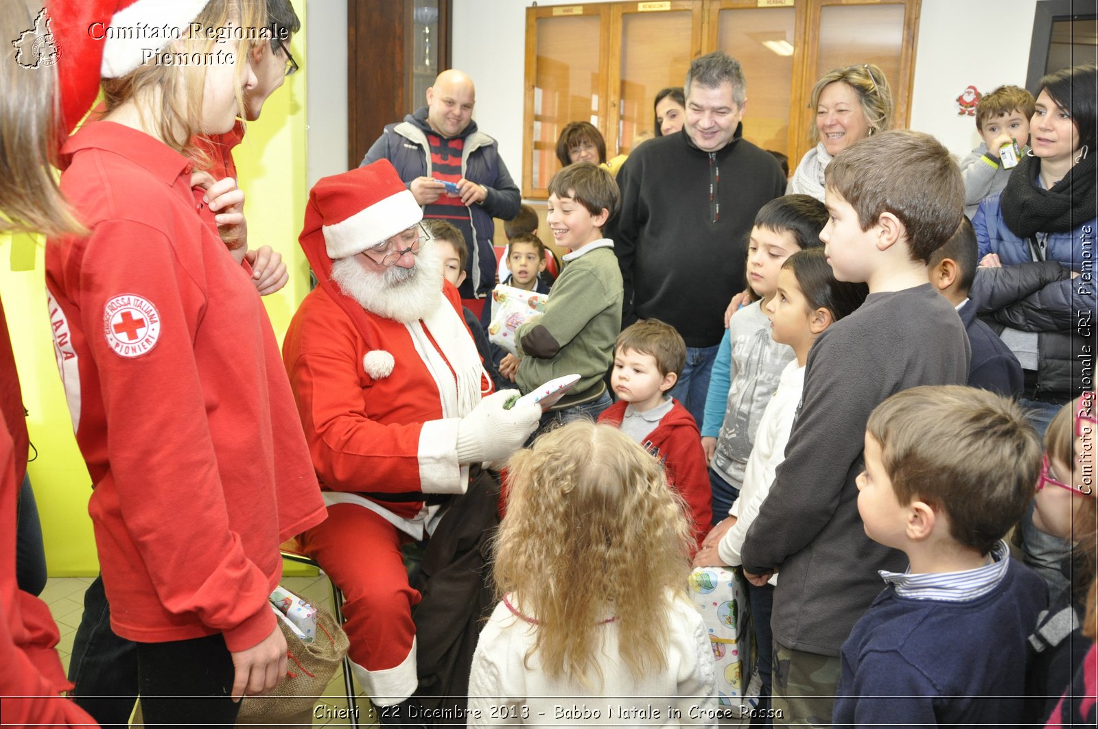 Chieri - 22 Dicembre 2013 - Babbo Natale in Croce Rossa - Comitato Regionale del Piemonte