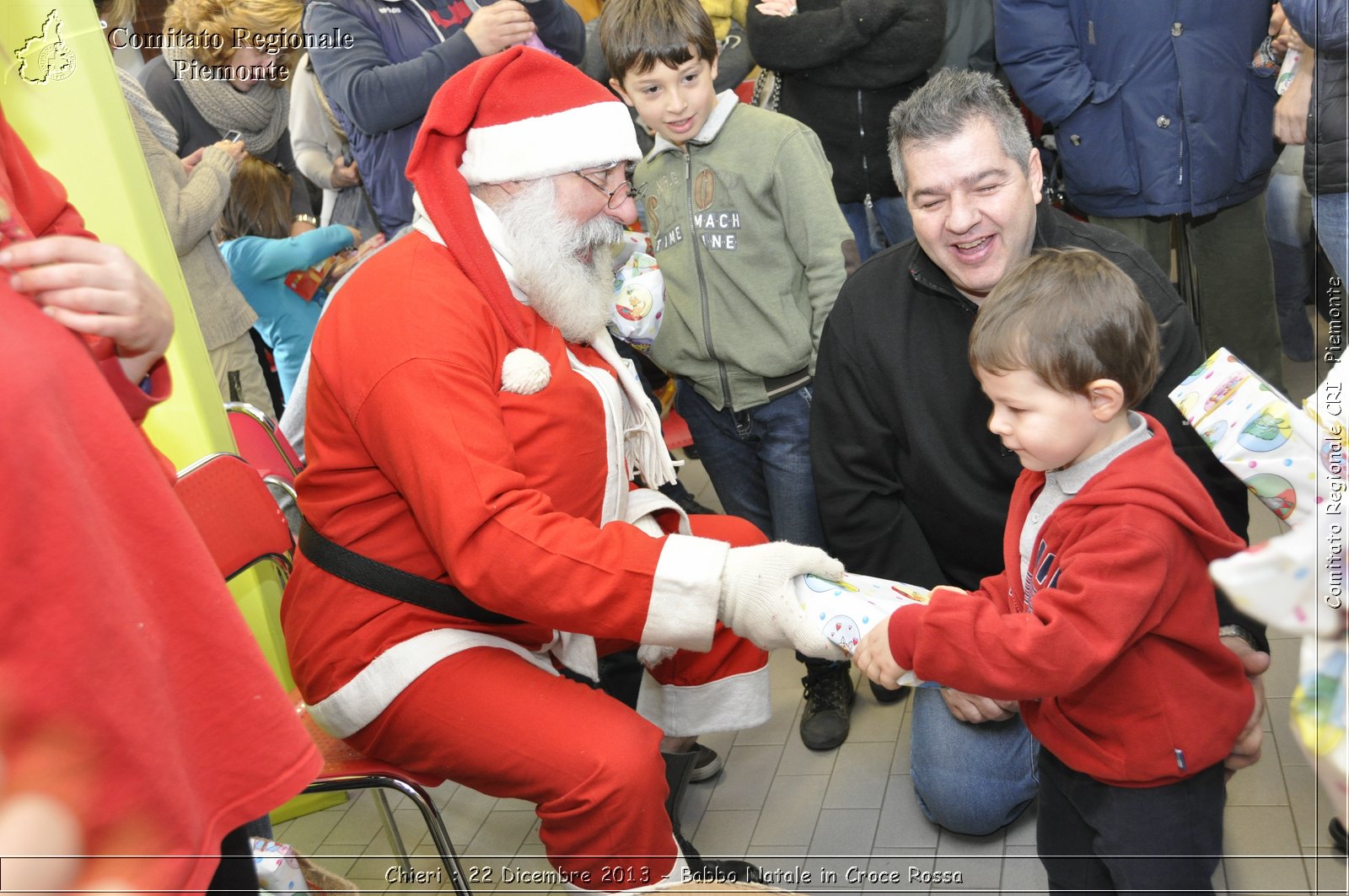 Chieri - 22 Dicembre 2013 - Babbo Natale in Croce Rossa - Comitato Regionale del Piemonte