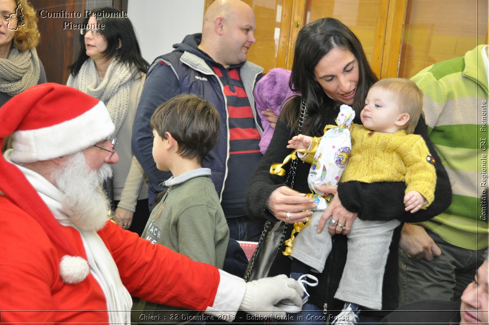 Chieri - 22 Dicembre 2013 - Babbo Natale in Croce Rossa - Comitato Regionale del Piemonte