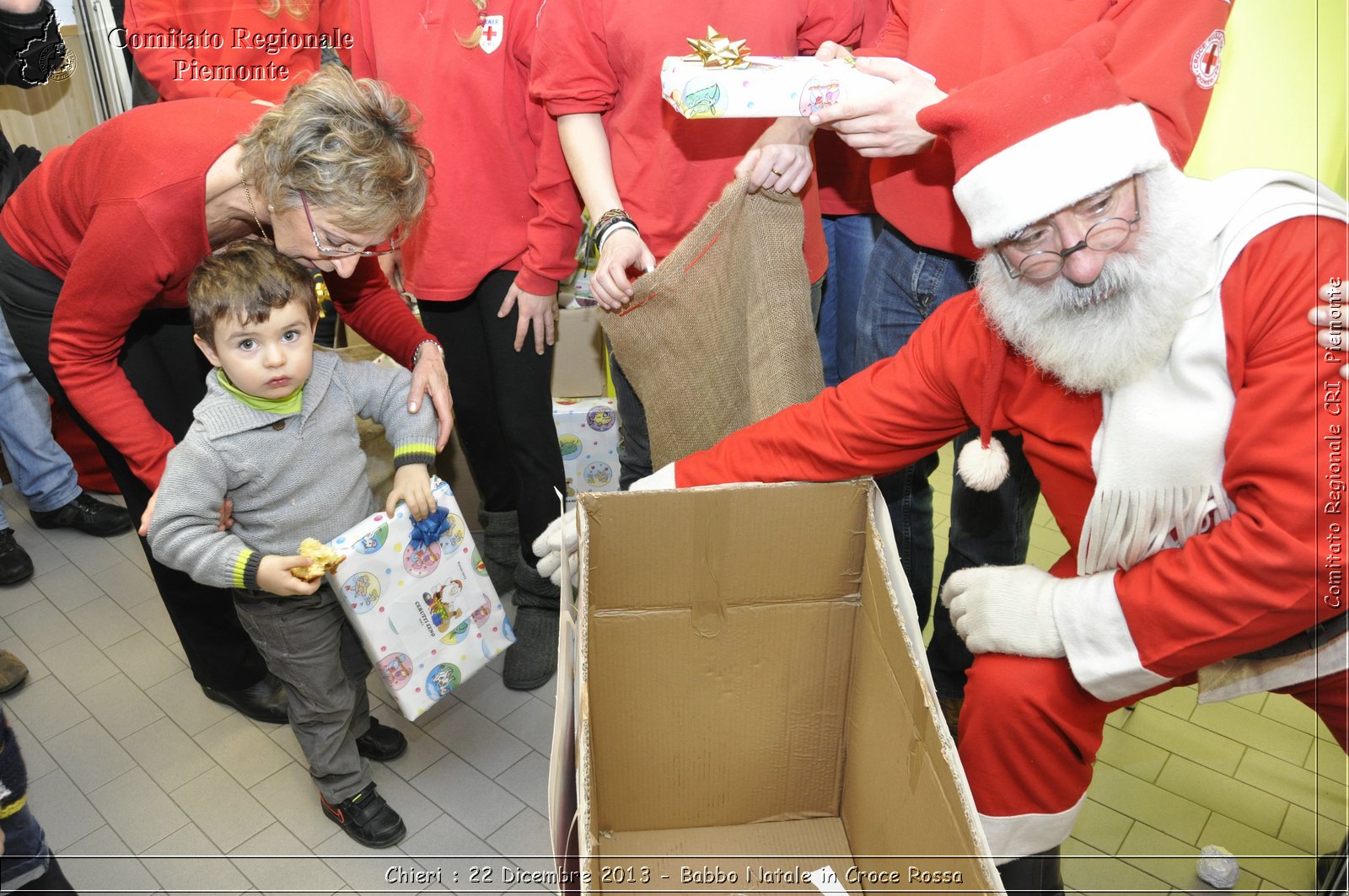 Chieri - 22 Dicembre 2013 - Babbo Natale in Croce Rossa - Comitato Regionale del Piemonte