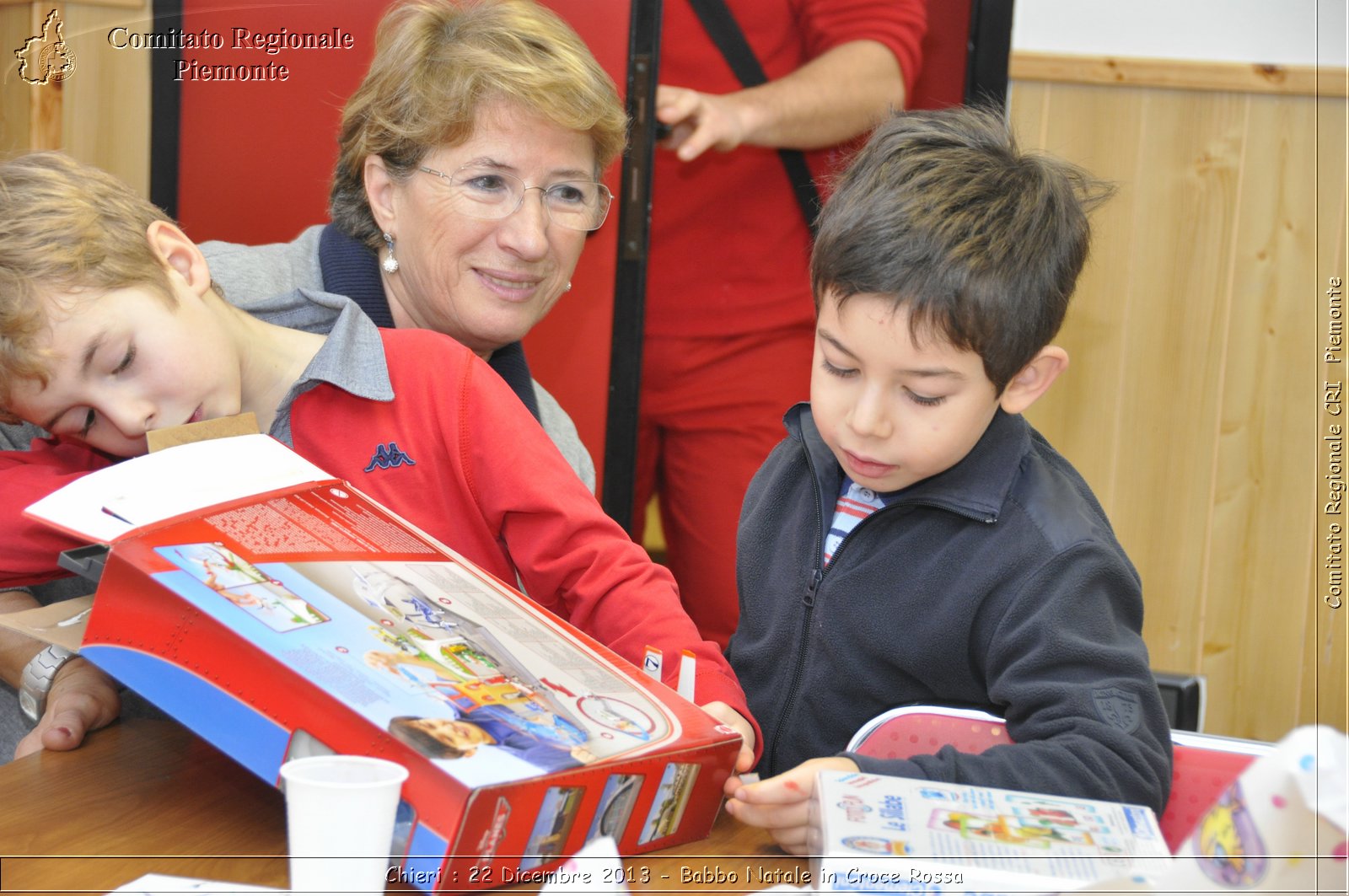 Chieri - 22 Dicembre 2013 - Babbo Natale in Croce Rossa - Comitato Regionale del Piemonte