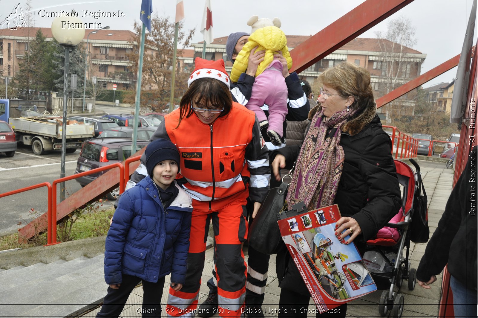 Chieri - 22 Dicembre 2013 - Babbo Natale in Croce Rossa - Comitato Regionale del Piemonte