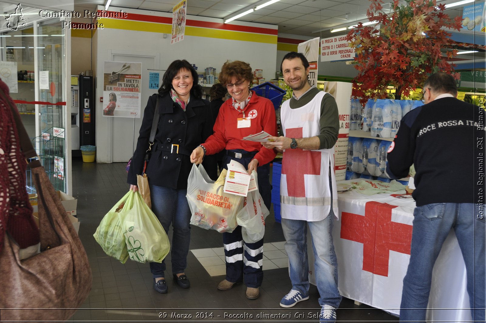 29 Marzo 2014 - Raccolta alimentari Cri Selex - Comitato Regionale del Piemonte