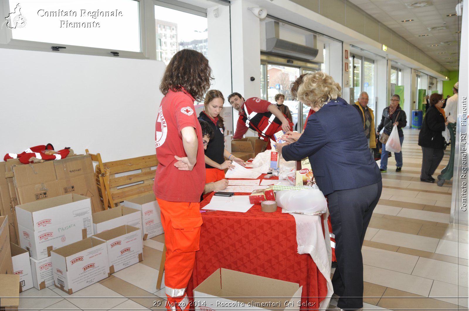 29 Marzo 2014 - Raccolta alimentari Cri Selex - Comitato Regionale del Piemonte