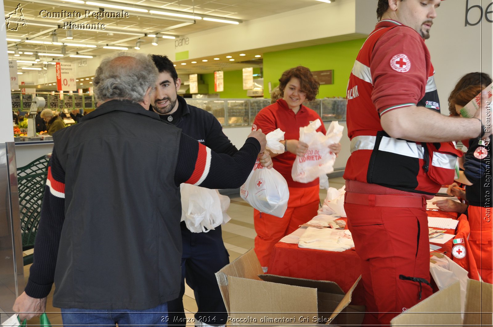 29 Marzo 2014 - Raccolta alimentari Cri Selex - Comitato Regionale del Piemonte