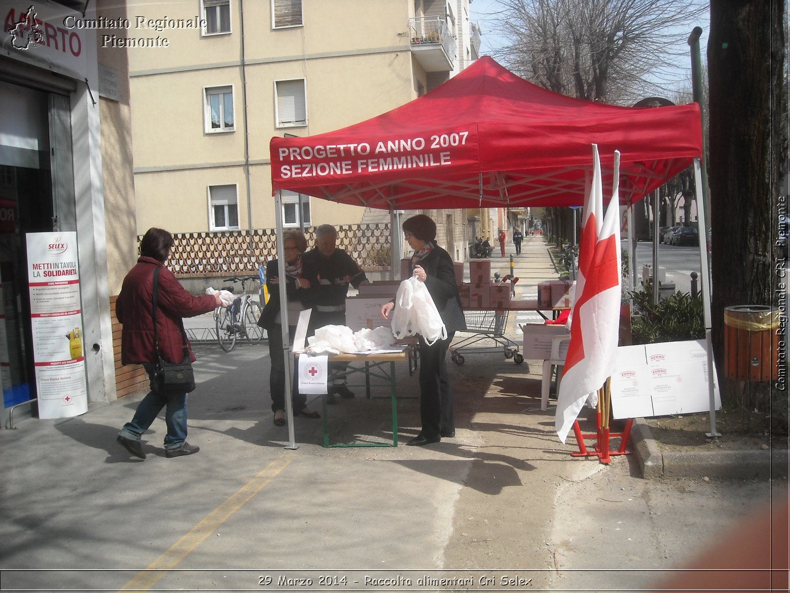 29 Marzo 2014 - Raccolta alimentari Cri Selex - Comitato Regionale del Piemonte