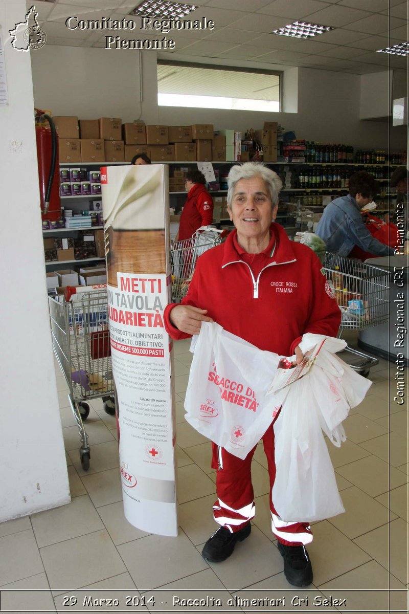 29 Marzo 2014 - Raccolta alimentari Cri Selex - Comitato Regionale del Piemonte