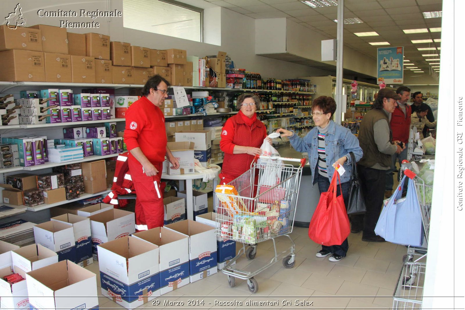 29 Marzo 2014 - Raccolta alimentari Cri Selex - Comitato Regionale del Piemonte