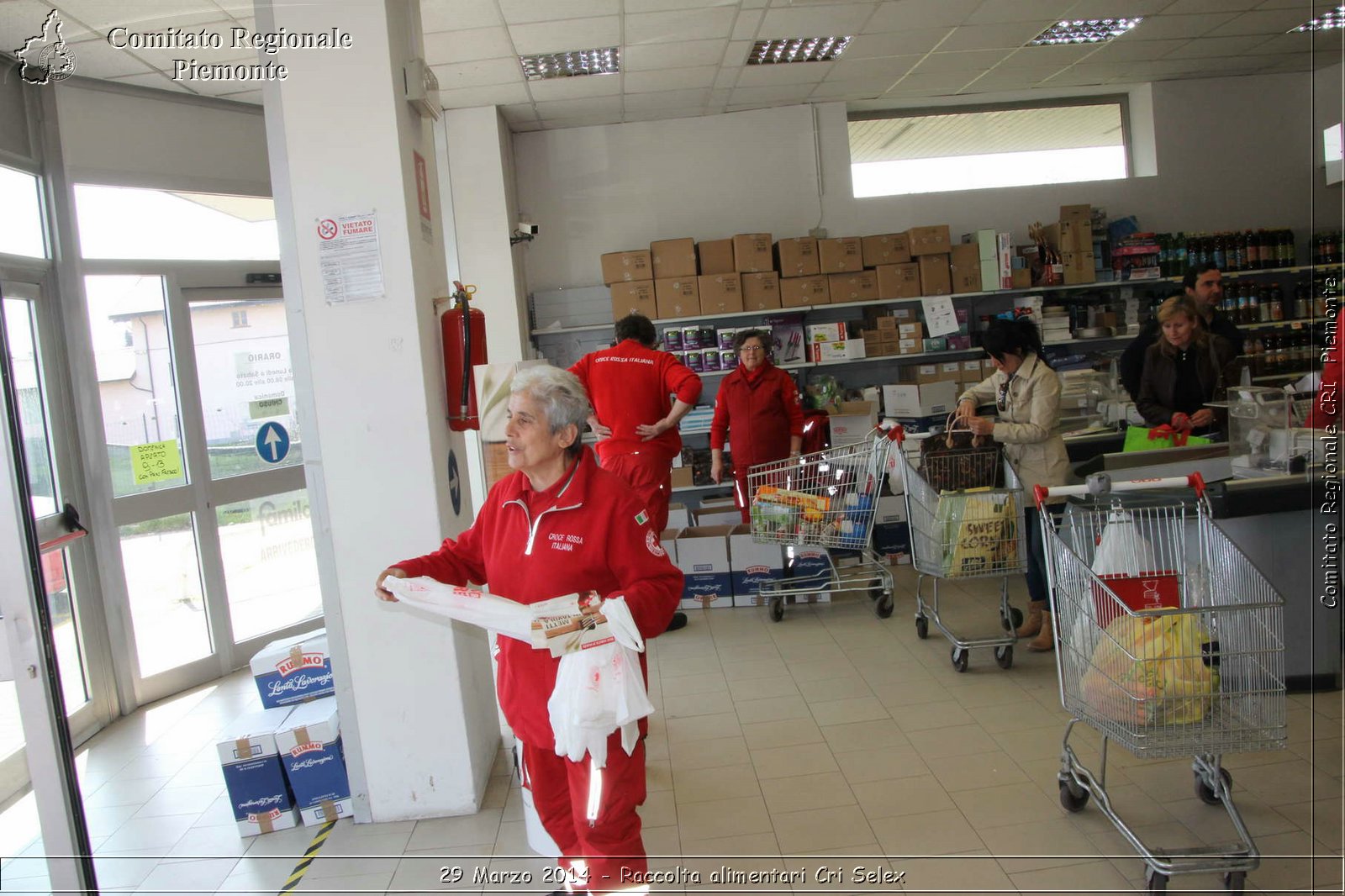 29 Marzo 2014 - Raccolta alimentari Cri Selex - Comitato Regionale del Piemonte