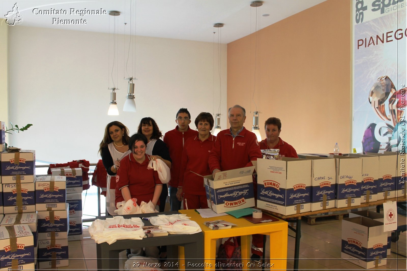 29 Marzo 2014 - Raccolta alimentari Cri Selex - Comitato Regionale del Piemonte